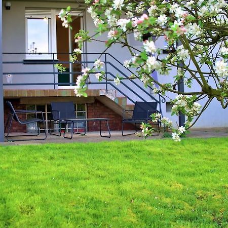 Garten-Blick-Baldeneysee Apartment Essen Exterior foto